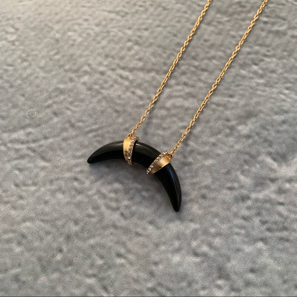 Bold Simple Statement Necklace